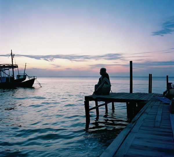 外婆的澎湖湾，回忆里的深情旋律,外婆的澎湖湾，一曲深情的歌，一段难忘的回忆,旋律,温暖,陪伴,第1张